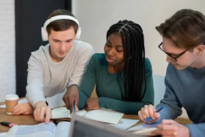 estudar-em-grupo-online