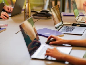 como-cursos-sobre-IA-podem-gerar-oportunidades-além-das-horas-complementares