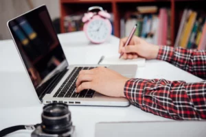 como-usar-plataformas-internacionais-para-horas-complementares
