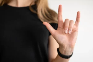 horas-complementares-com-libras-o-que-vale-e-como-comprovar