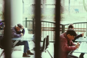 a-hiperconectividade-cria-plateias-não-necessariamente-amigos